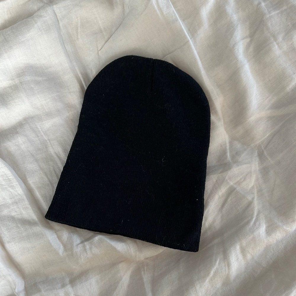 Black beanie